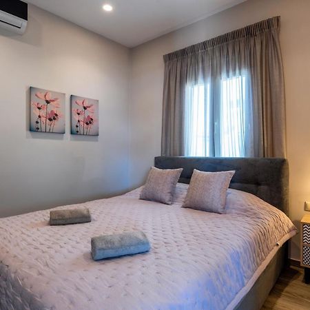 Big Blue Suites 2 Ierapetra  Ngoại thất bức ảnh