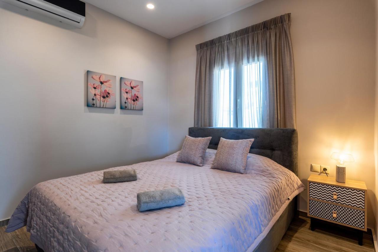 Big Blue Suites 2 Ierapetra  Ngoại thất bức ảnh